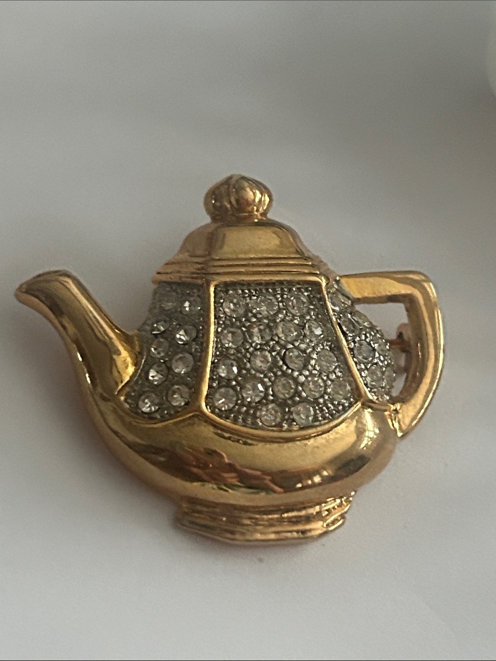 LOUIS STERN Golden Teapot Brooch with Clear Crystal Detailing
